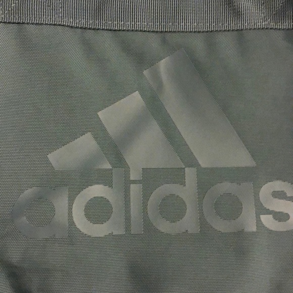 New adidas Santiago duffel bag - Picture 2 of 2